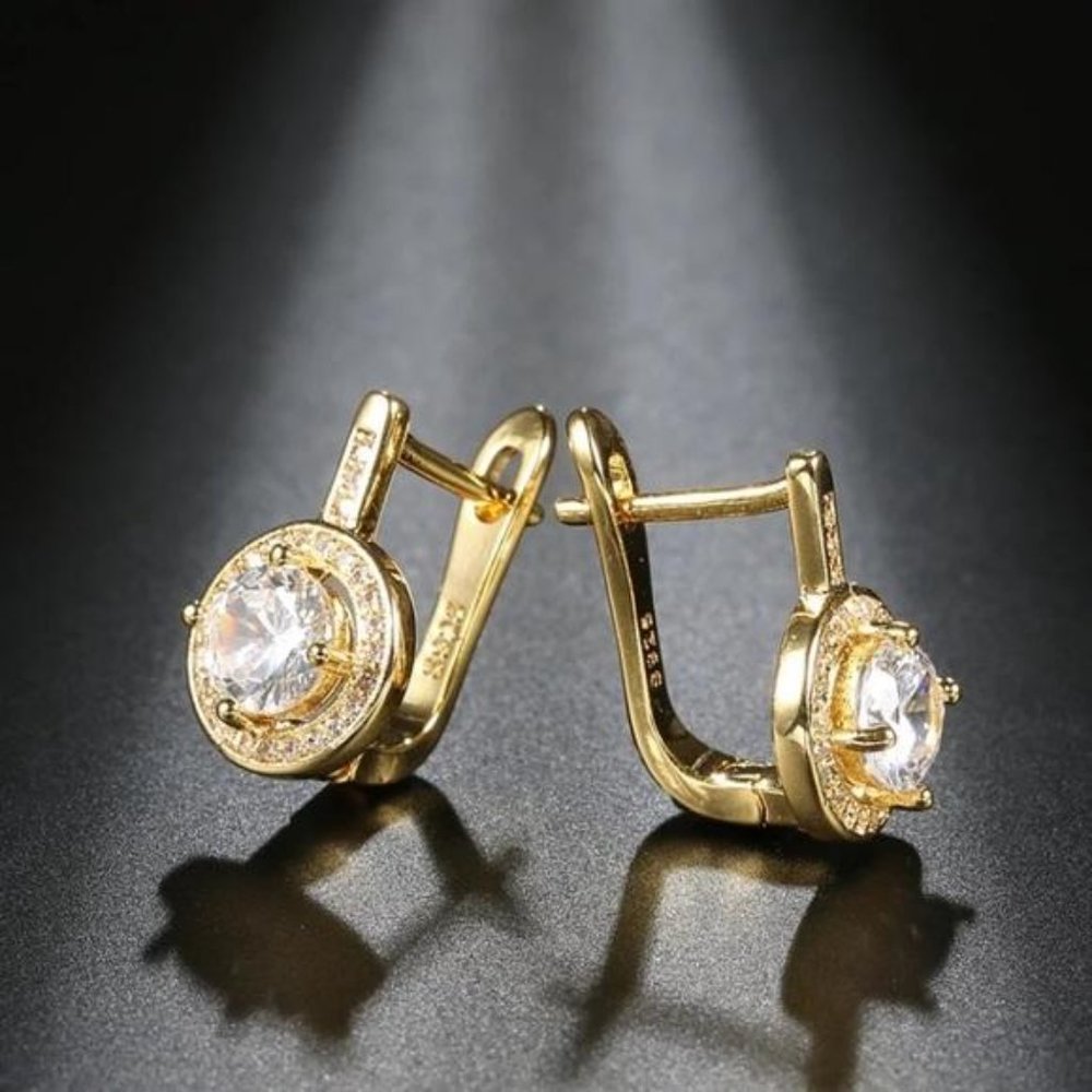 New 18K Yellow Gold Stud Earrings, beautiful Earrings, cute Earrings - Picture 4 of 5
